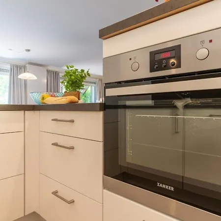 Appartement Haus Schwanensee, Wohnung 5 Bosau